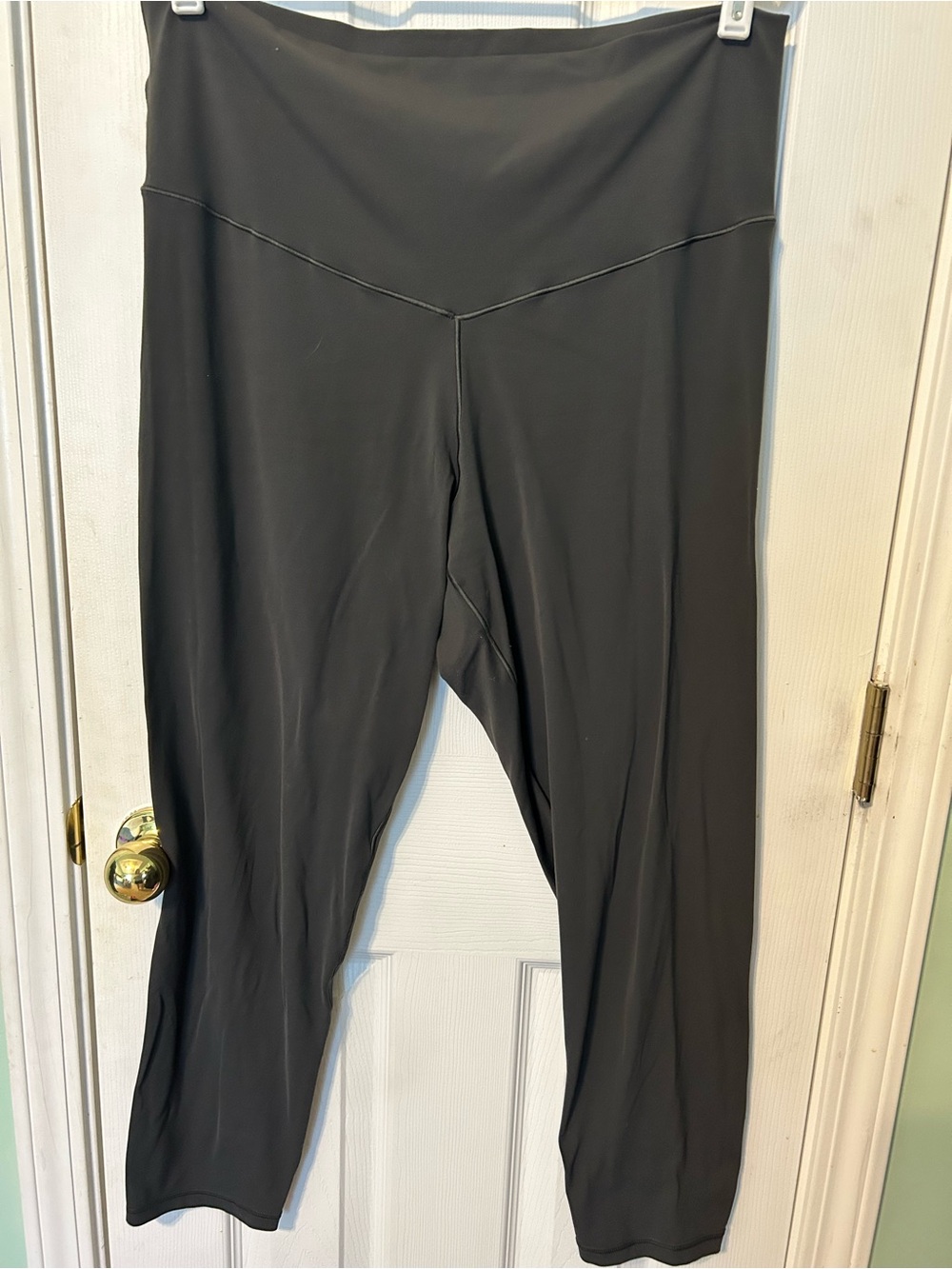 OFFLINE By Aerie Real Me XTRA High Waisted Legging 7/8 - Grey